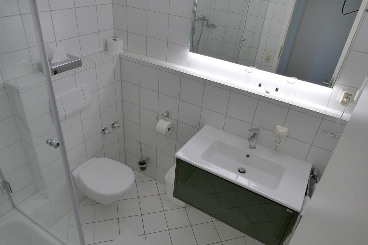 Hasi'S Hotel Grafing bei Muenchen Exterior foto